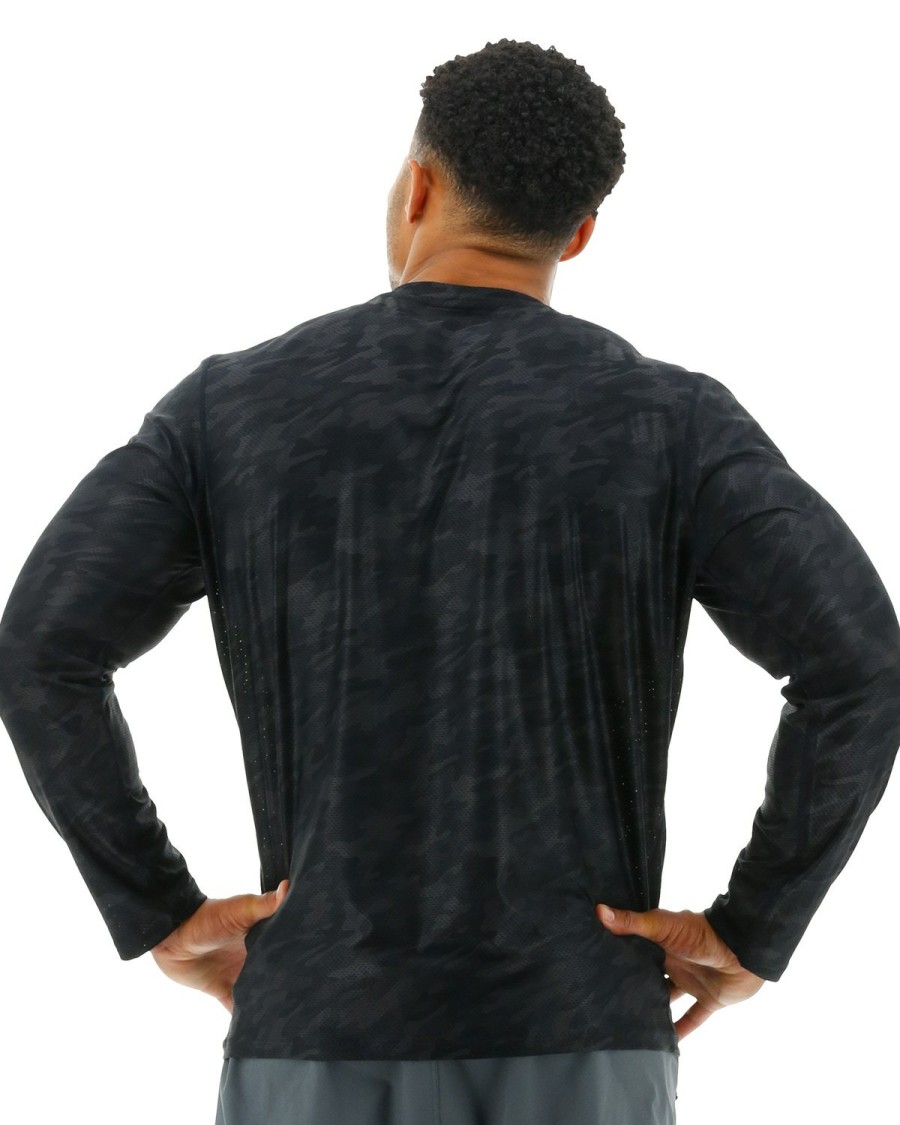 Men TYR Sport Shirts | Tyr Airtec Men'S Long Sleeve Tee - Blackout Camo